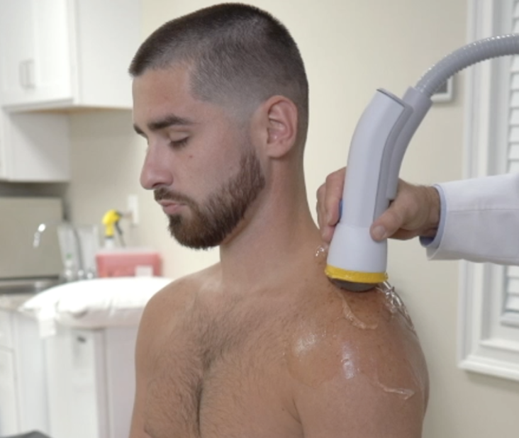 https://healingsoftwave.com/wp-content/uploads/2024/11/shoulder-treatment-softwave.png